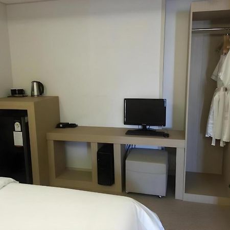 Hotel W Shinเมืองเชจู ภายนอก รูปภาพ