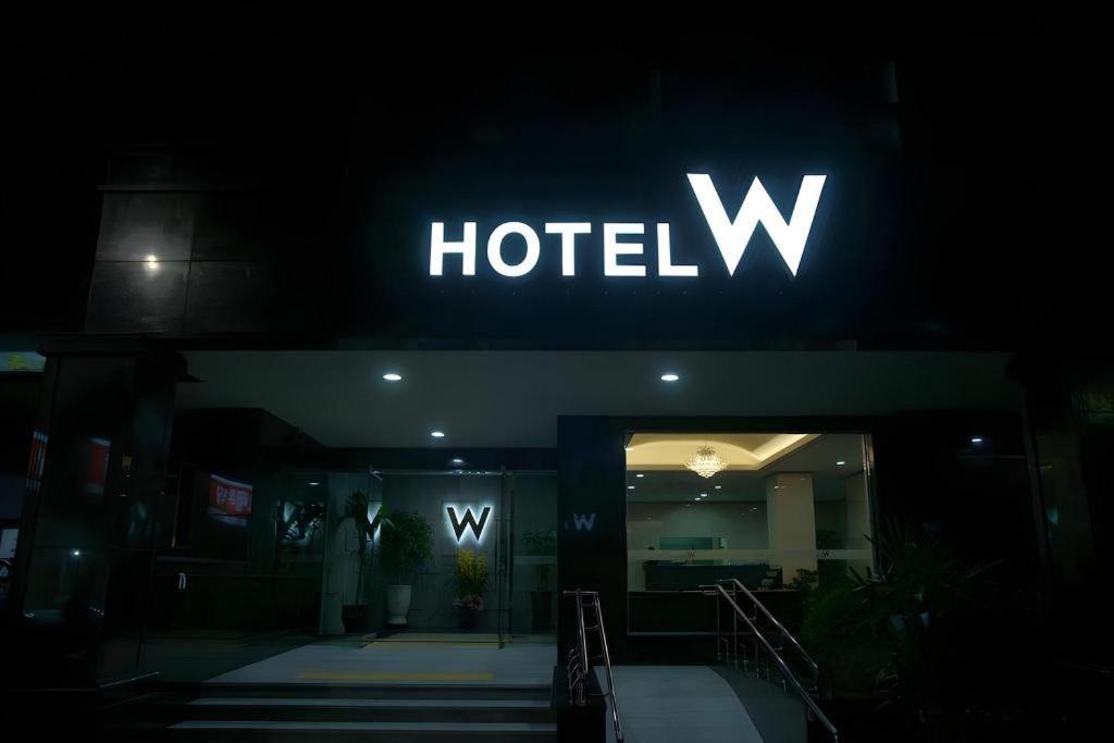 Hotel W Shinเมืองเชจู ภายนอก รูปภาพ